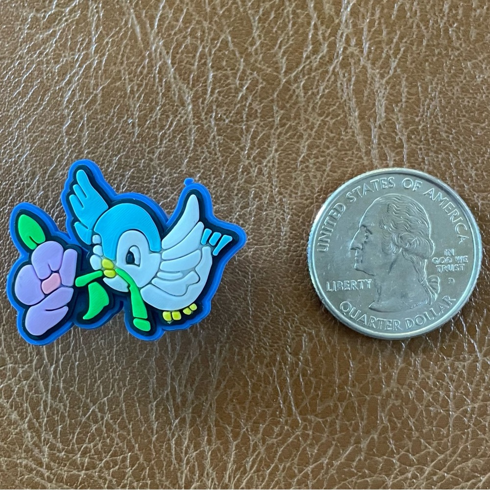 Snow White Blue Bird Friend Croc Charm - Picture 3 of 3